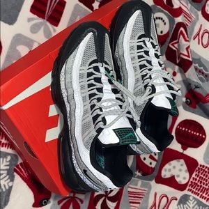 Nike Air Max 95 SE (Day of the Dead)